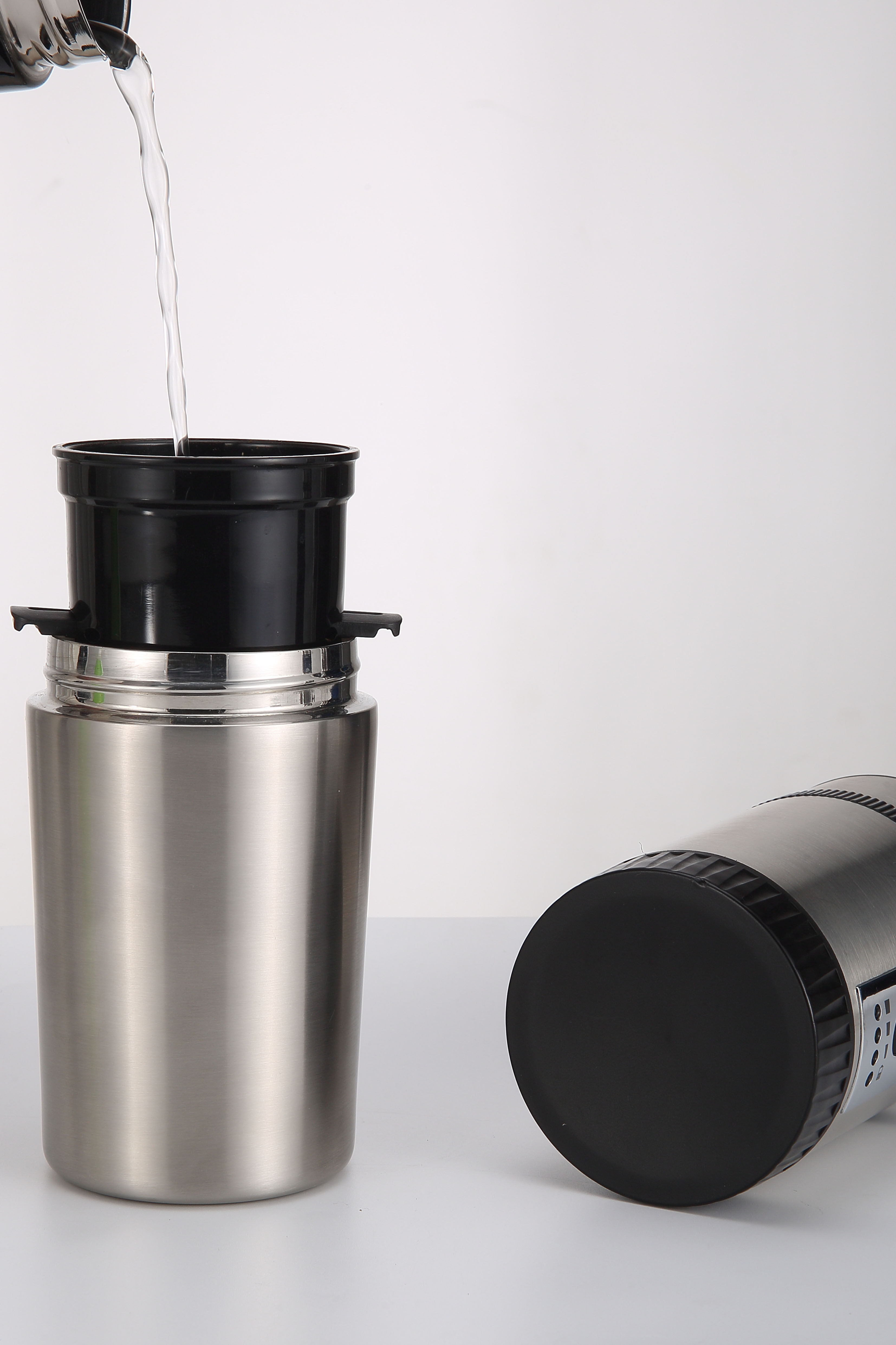 pour the water for coffee