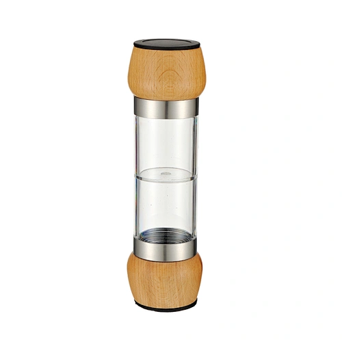 elegant salt and pepper grinders