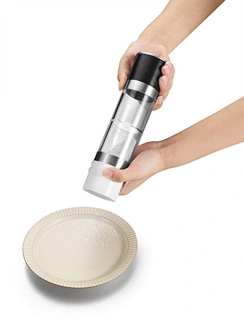 2 in 1 salt and pepper mill