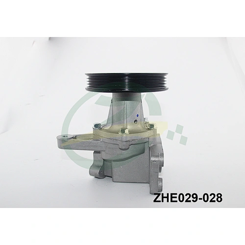 Car water pump for wuling chevrolet n200 n300 minivan and mini truck auto parts cooling circulation pump
