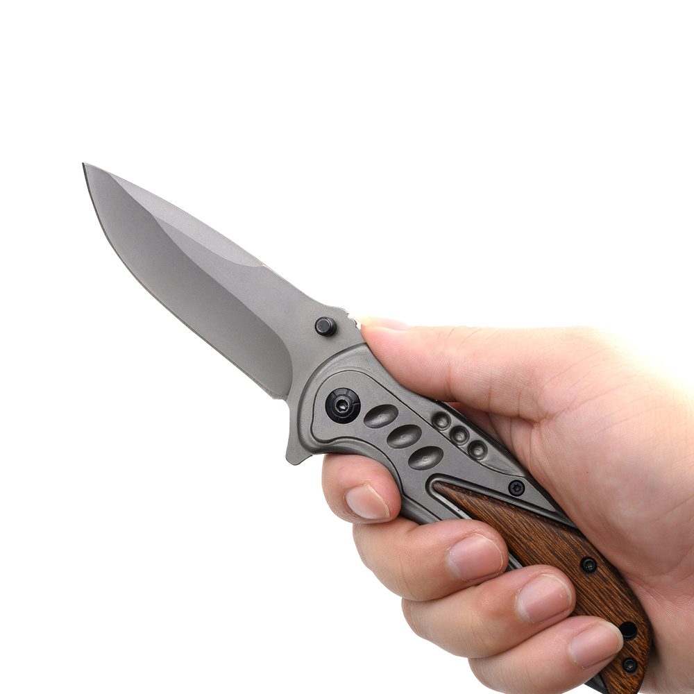 Best Knife for Camping