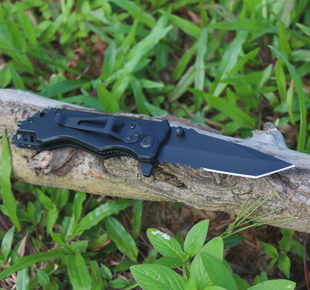 Survival Knife