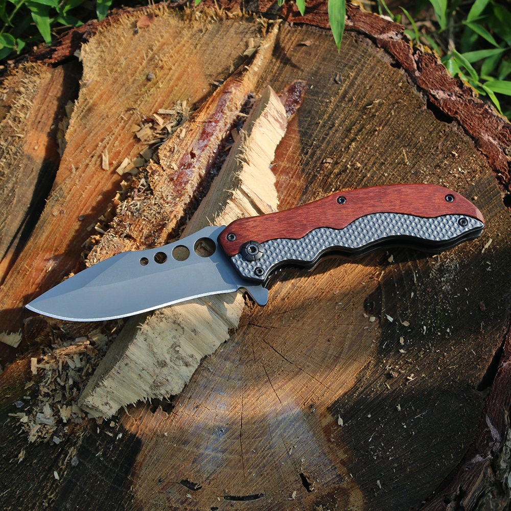 best pocket knife edc display