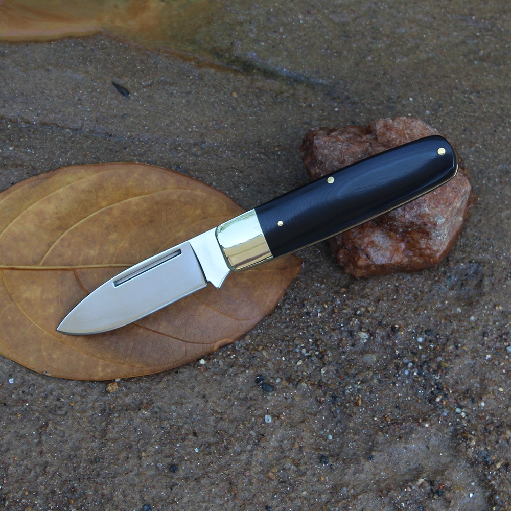 lightweight micarta handle EDC knife for concealed carry and defense