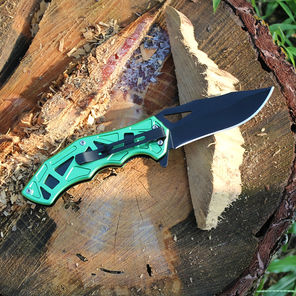 quality camping knife featuring lightweight aluminum handle and liner lock