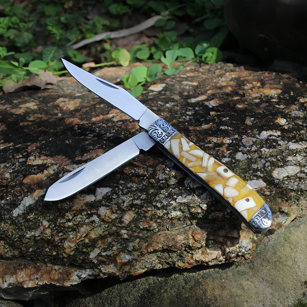 dual blade knife for everyday carry and self defense