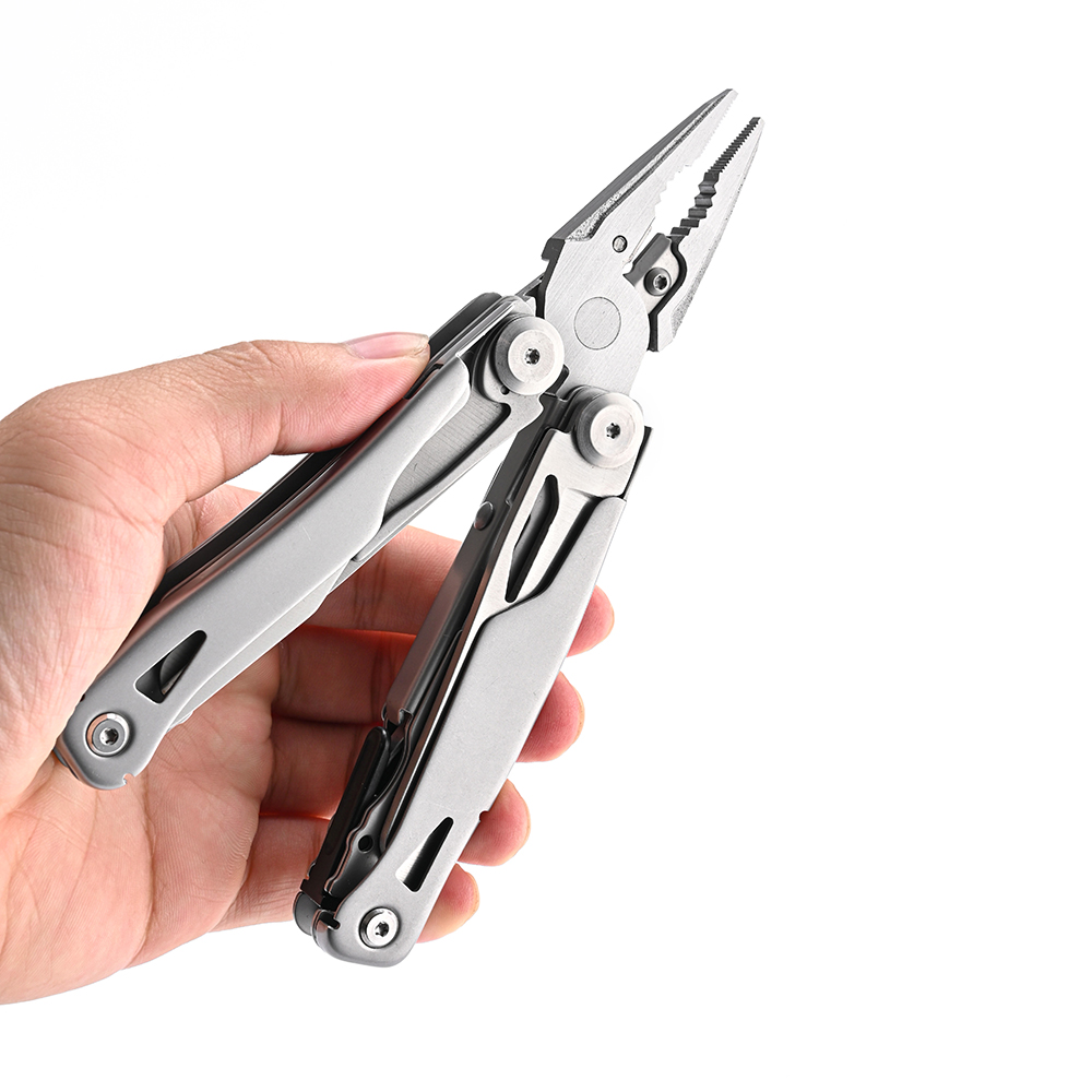 Multitool With Scissors