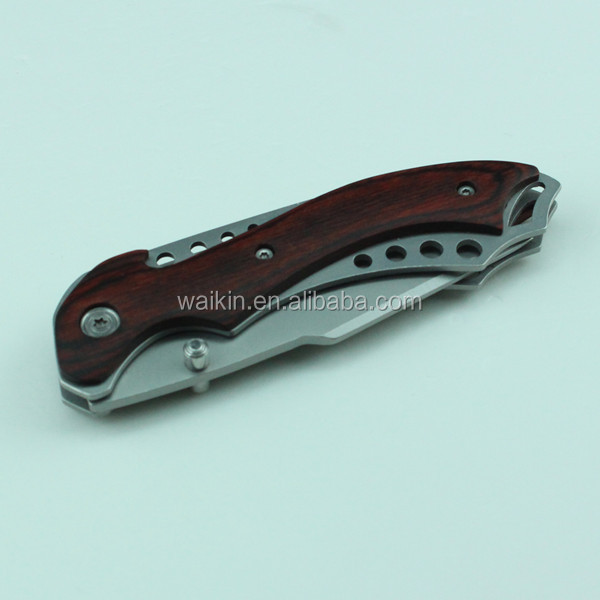 Pocket Knife for Camping
