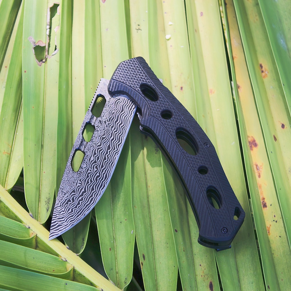 G10 Handle Pocket Knife
