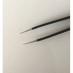 Tweezers
