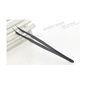 Tweezers