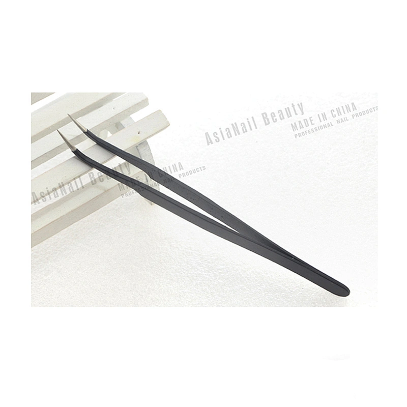 Tweezers