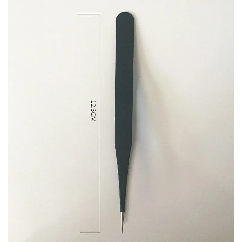 Tweezers