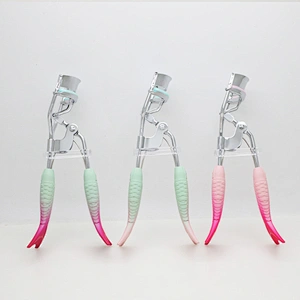 Mermaid Eyelash Curler