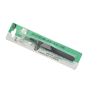 Tweezers