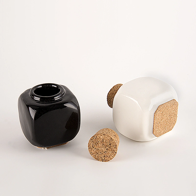 Dapper Dish with Wooden Lid