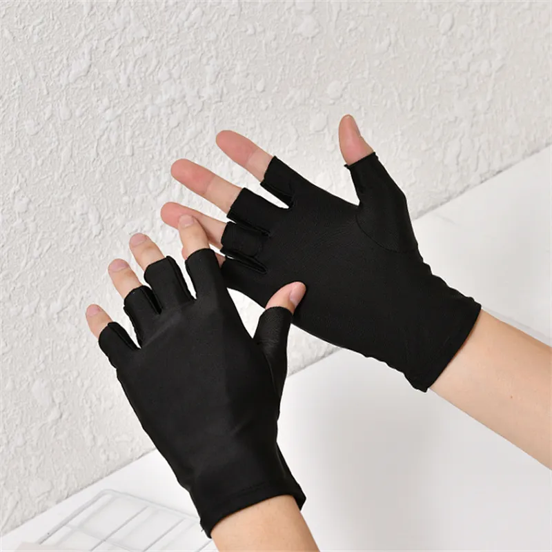 UV Protective Gloves
