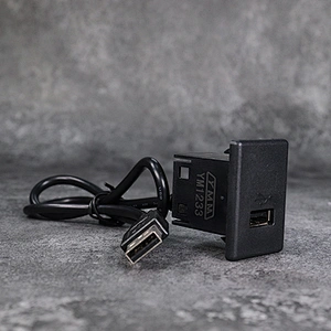 DAMAVO Car USB Extension socket เต้ารับเดียวพร้อมสายเคเบิลและสแน็ป