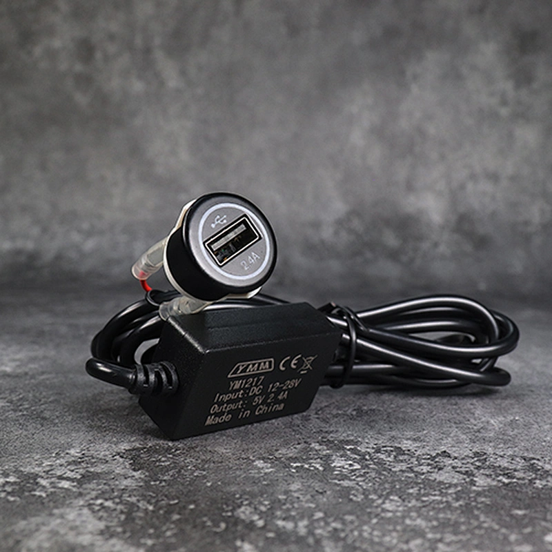 יציאת USB של DAMAVO למטען לרכב עם החלפת מתג רוקר של שקע טעינה בודד