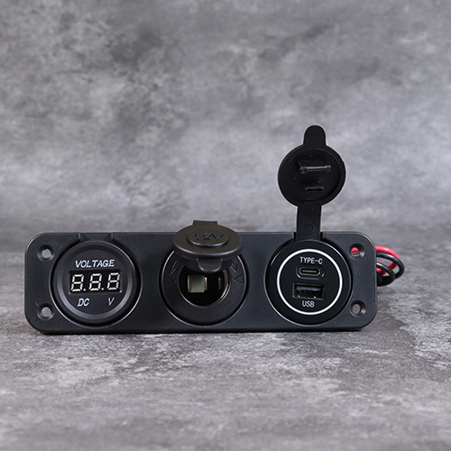مهايئ مقبس السيارة 12 فولت USB C 30 وات 18 وات شاحن الجهد ومنفذ الطاقة