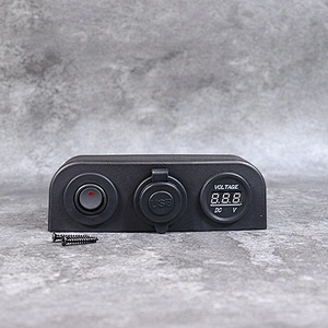 12V USB ソケット フラッシュ マウント スイッチ付き 自動電圧計