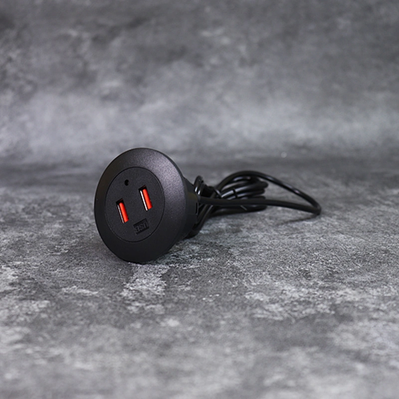Chargeur de bureau USB DAMAVO dans la station de charge montée sur le bureau