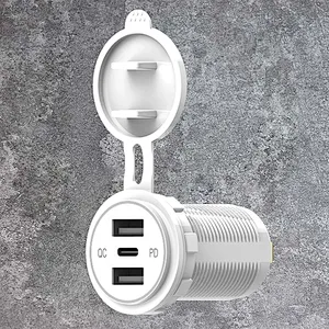 3 port USB C car charger