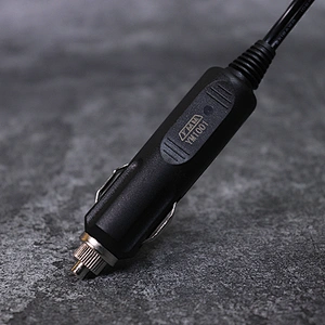 DAMAVO adaptador de cargador de coche universal 15 Amp Cigarette Lighter Plug perfil bajo