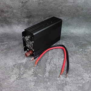DAMAVO chargeur de voiture vers adaptateur secteur allume-cigare onduleur 12V à 220V alimentation
