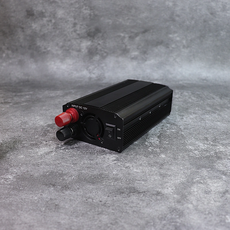 DAMAVO Encendedor de cigarrillos inversor 12V a 240V inversor de enchufe