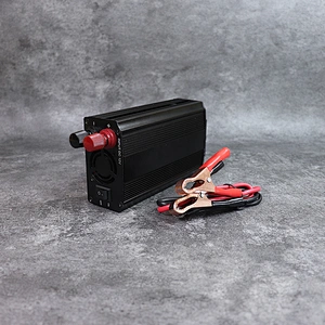 DAMAVO Encendedor de cigarrillos inversor 12V a 240V inversor de enchufe