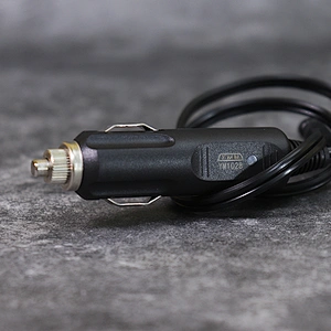 DAMAVO Gleichstromkabelverlängerung Zigarettenanzünder Stecker auf SAE Stecker Netz