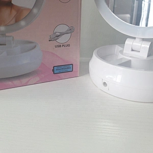 Portable folding 360-degree LED cosmetic mirror magnifying cosmetic mirror double-sided round mirror