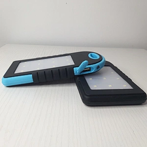 2021 New Dual USB Custom Logo Mobile Phone Battery Charger Waterproof  Portable Mini Solar Power Bank