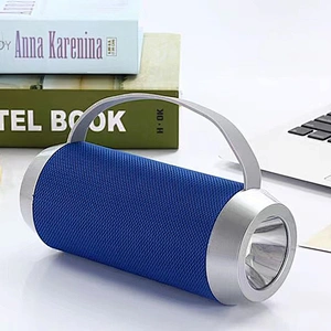 J5 BT speaker with light