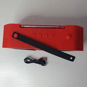 New design wireless BT speaker 1200mAh battery with  FM audio