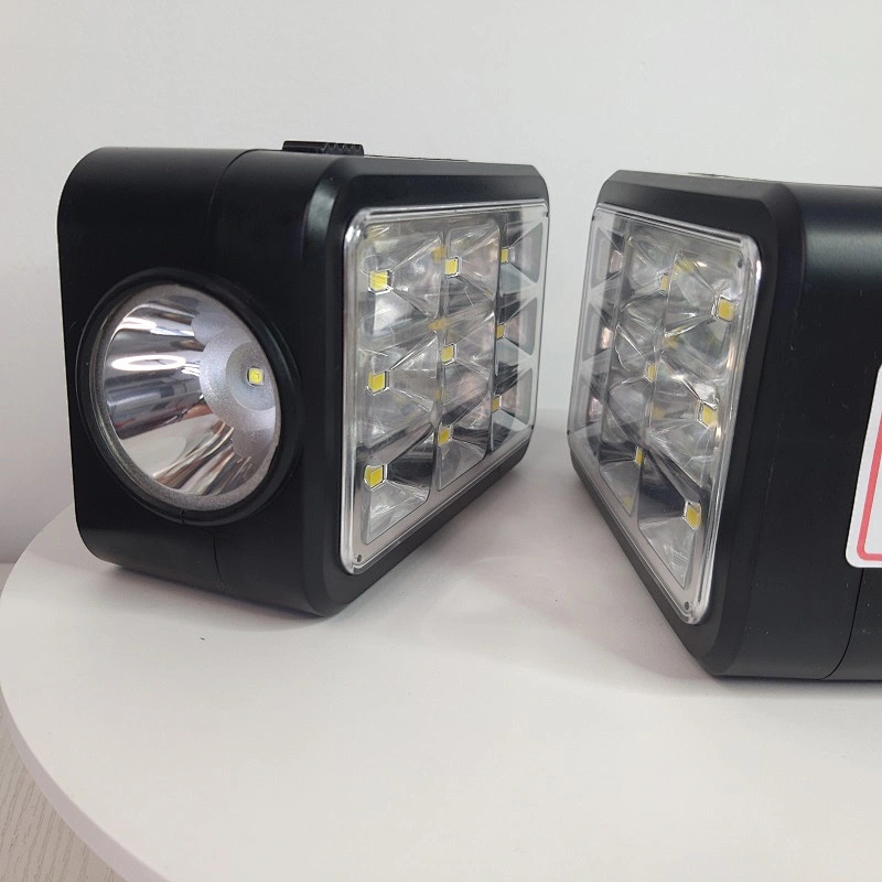 4500mAH Li-ion Battery Type Solar lighting System Kit Plastic Solar Power System with Emergency Power Supply Function