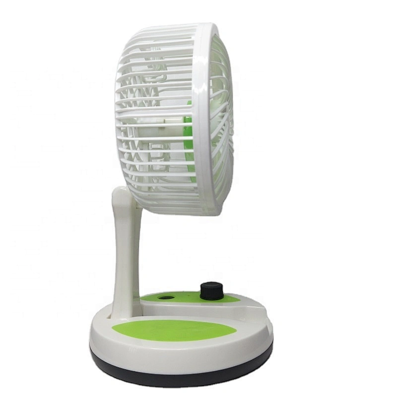 Multi-functional folding fan with table lamp