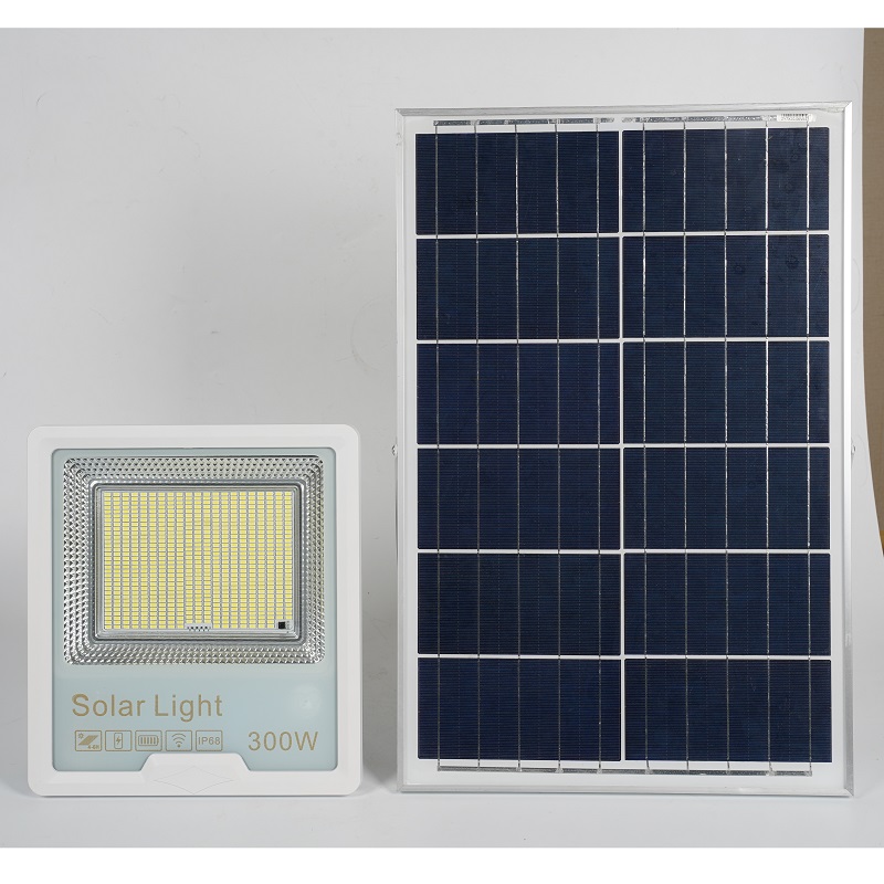 Smart high power energy saving 300 w watt handybrite solar powered led flood light 200w 300w ip66 ip67 ip68 portable floodlight