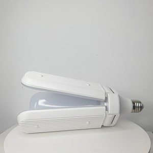 Energy saving adjustable fan blade 3 leaf foldifng led bulb 220v  E27 B22 9w 12w 15w 40w 45w 9 12 100 watts  deformable light
