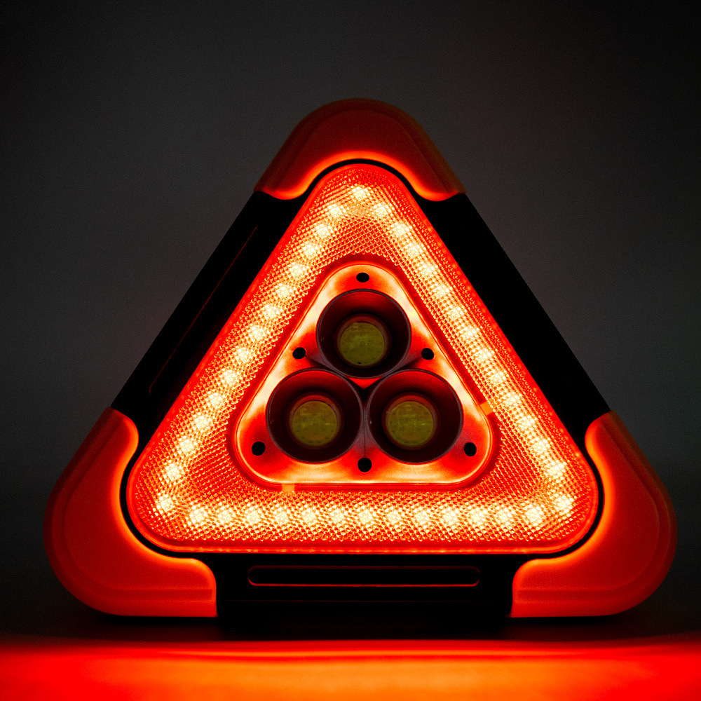 3 COB Red Triangle Warning Work Light 30W LED Triangle Roadside Lamp1200mAh Car Emergency Safety Light