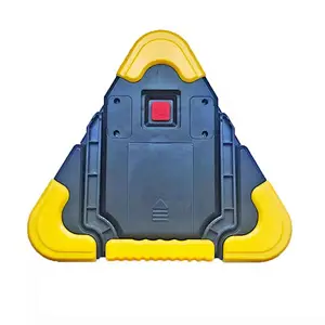10W Red LED Triangle Roadside Warning Light 3*AA Dry Battery Multifunction Car Breakdown Emergency Triangle Safety Signal Light