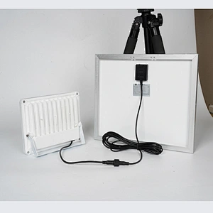 Wholesale Price Outdoor Garden Waterproof IP65 IP66 IP67 IP68 Aluminium 6V 12W 100W 100 W watt Dimming LED Solar Flood Light