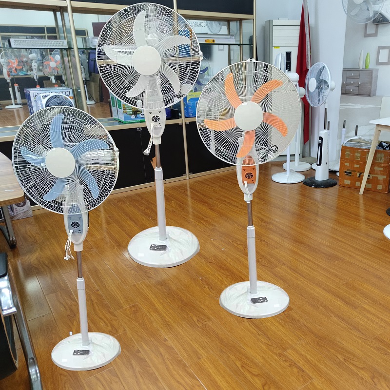 DC 12V rechargeable emergency 18 inch other stand floor usb electric tower & pedestal fans with light
