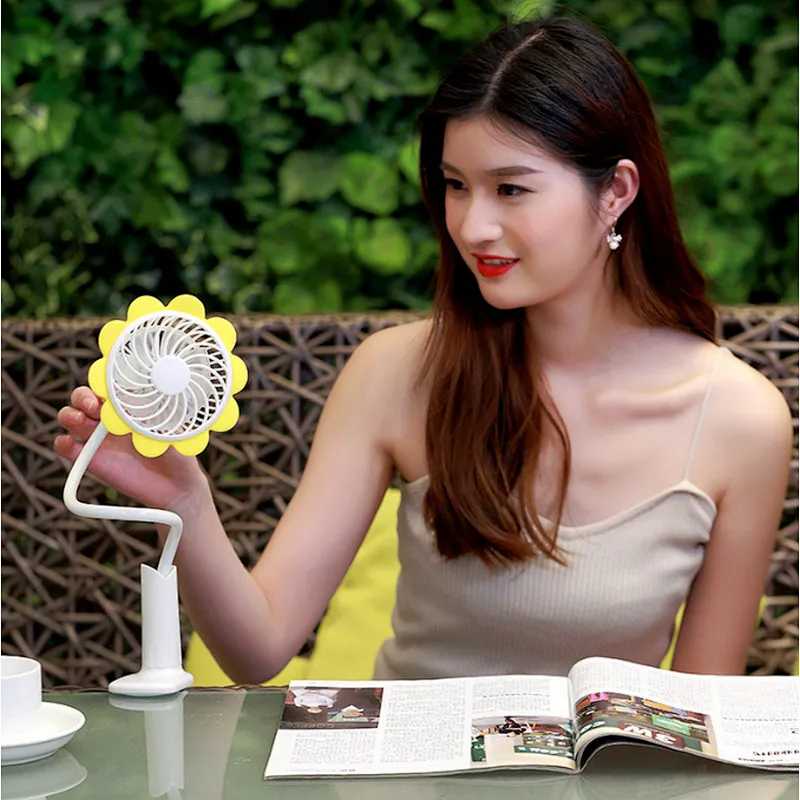 Sunflower Mini Clip Fan Portable Flexible Bendable Multi-angle USB Rechargeable Fan Personal Bedside Desk Table Fan