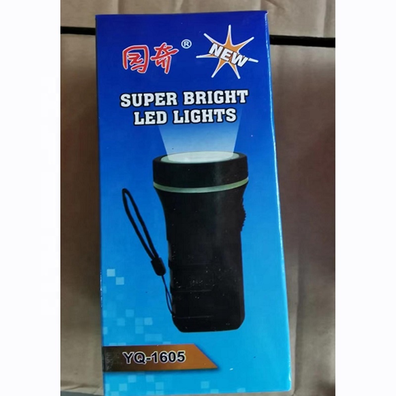 YQ-1605 North America Best price mini dry battery led Plastic flashlight