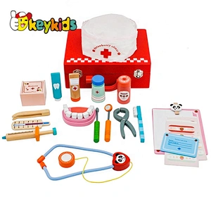 New children pretend play wooden doctor set toy for wholesale W10D012B