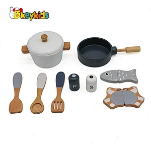 Top sale pretend game wooden kids play cooking set with accessories W10C402