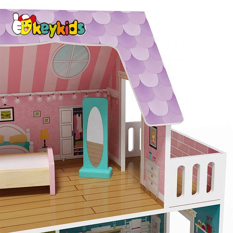 New released led wooden large dolls house with garage, garden and pool W06A381