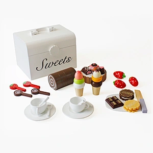 Wholesale children pretend play toys wooden toy birthday cake with food and box W10B195